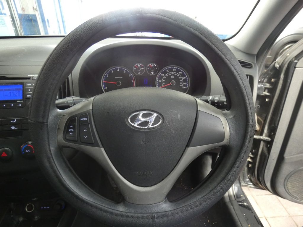 Used Hyundai i30 2009 for sale - 78172397: Photo 35