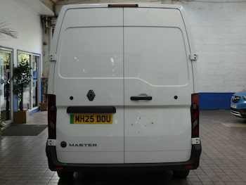 Used Renault Master 2025 for sale - 79437661: Photo