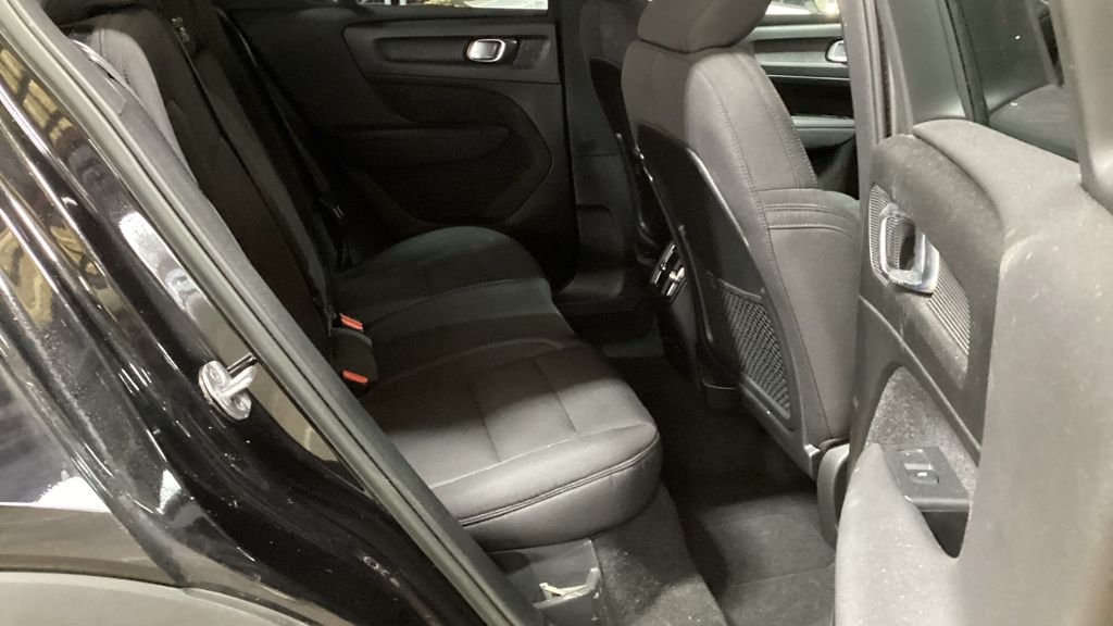 Used Volvo XC40 2023 for sale - 78022010: Photo 7