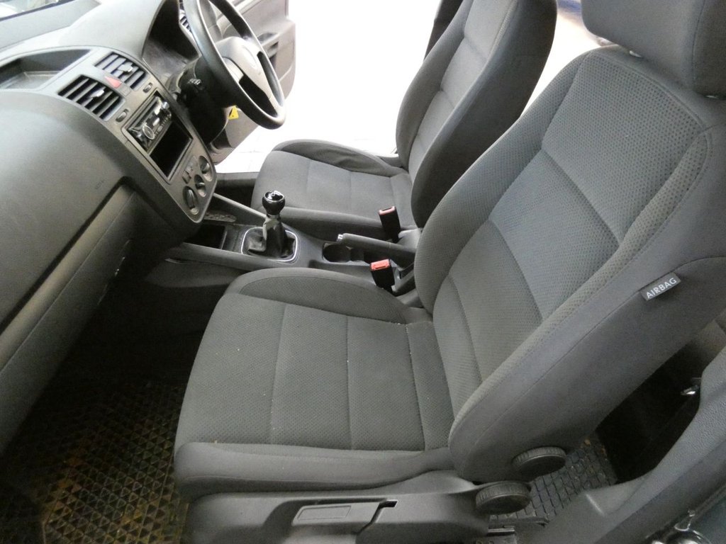 Used Volkswagen Golf 2005 for sale - 77659827: Photo 47