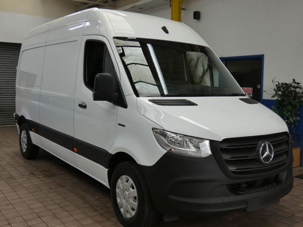 Used Mercedes-Benz Sprinter 2023 for sale - 77680511: Photo 11