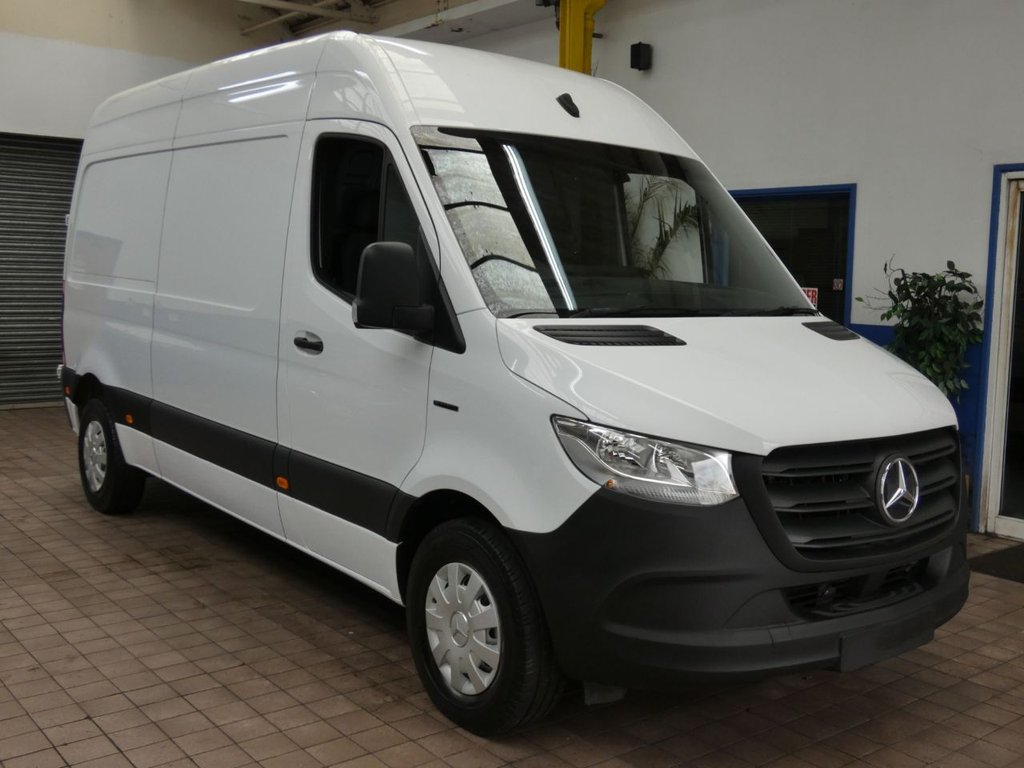 Used Mercedes-Benz Sprinter 2023 for sale - 77680511: Photo 12