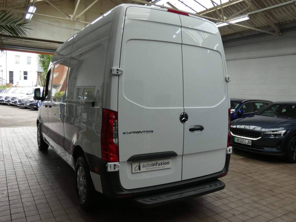 Used Mercedes-Benz Sprinter 2023 for sale - 77680511: Photo 17
