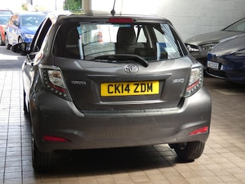 Used Toyota Yaris 2014 for sale - 78977790: Photo