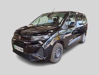 Used Vauxhall Combo Life 2024 for sale - 78908126: Photo