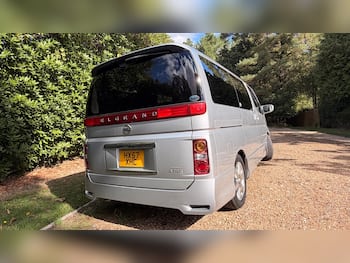 Used Nissan Elgrand undefined for sale - 79792448: Photo