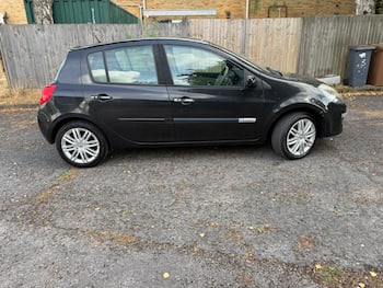 Used Renault Clio 2009 for sale - 79627895: Photo
