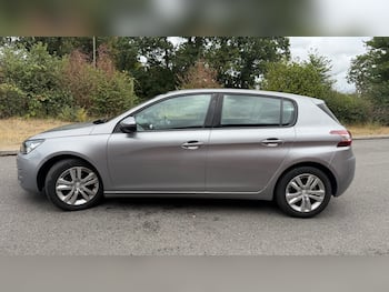 Used Peugeot 308 2016 for sale - 79732239: Photo