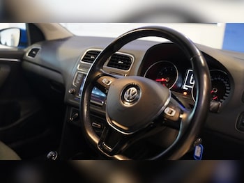 Used Volkswagen Polo 2014 for sale - 78930585: Photo