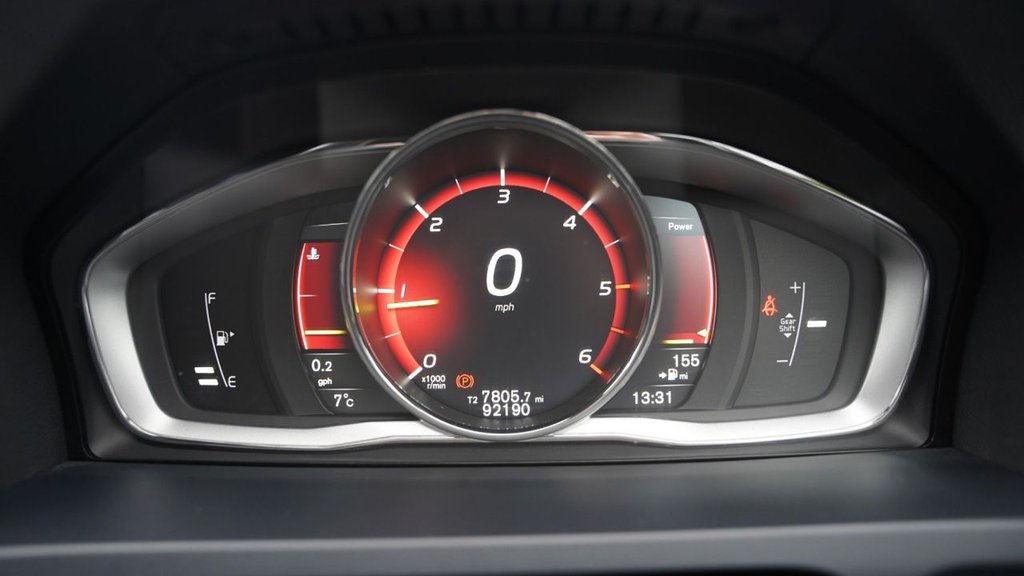 Used Volvo V60 2016 for sale - 78096387: Photo 14