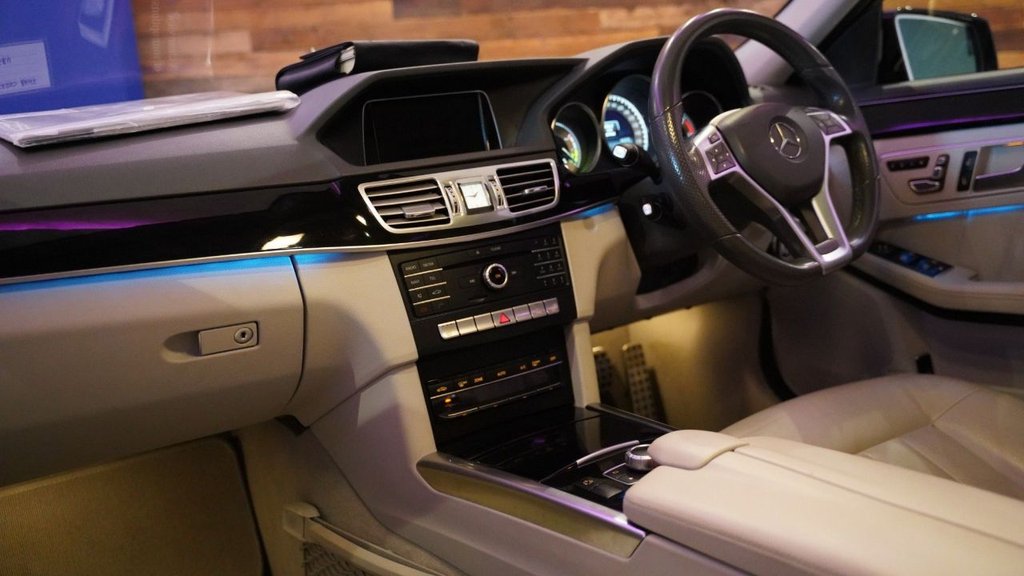 Used Mercedes-Benz E Class 2015 for sale - 78096272: Photo 40