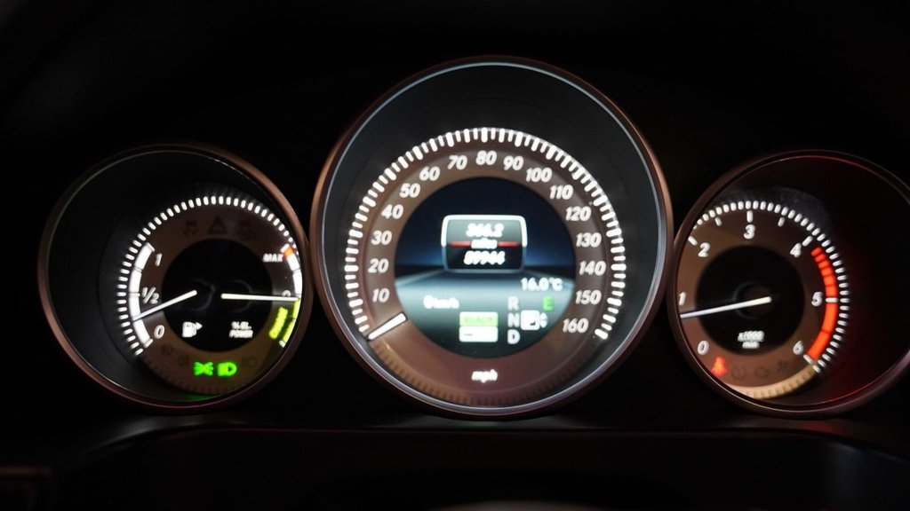 Used Mercedes-Benz E Class 2015 for sale - 78096272: Photo 49