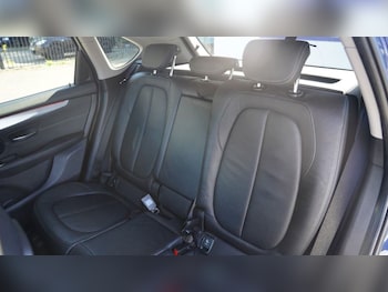 Used BMW 2 Series 2018 for sale - 78372777: Photo