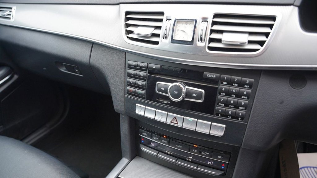 Used Mercedes-Benz E Class 2014 for sale - 78096552: Photo 10