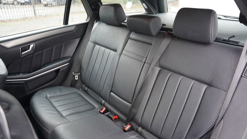 Used Mercedes-Benz E Class 2014 for sale - 78096552: Photo 4