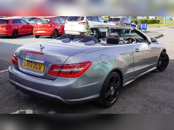 Used Mercedes-Benz E Class 2013 for sale - 78272127: Photo