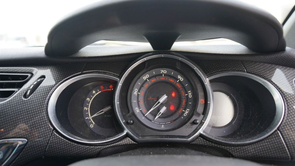 Used Citroen DS3 2013 for sale - 78095786: Photo 15