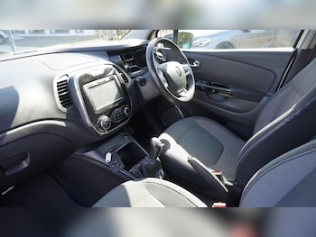 Used Renault Captur 2016 for sale - 78357751: Photo