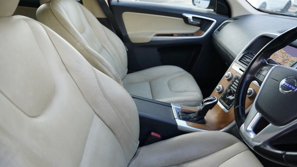 Used Volvo XC60 2014 for sale - 78153533: Photo 9