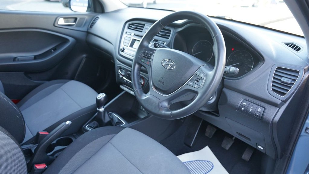 Used Hyundai i20 2017 for sale - 78095850: Photo 2