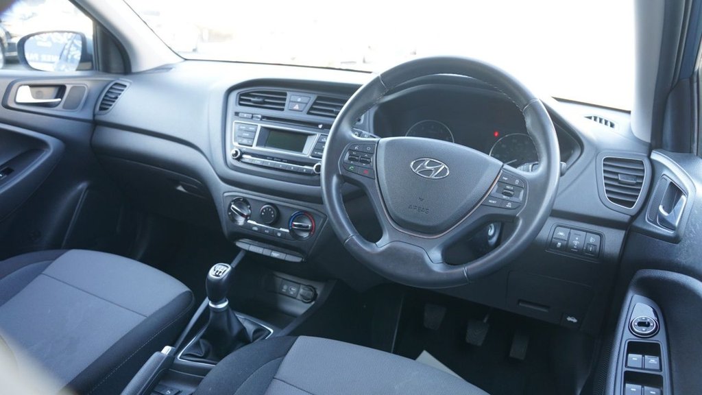 Used Hyundai i20 2017 for sale - 78095850: Photo 7