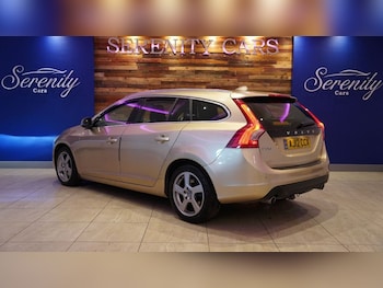 Used Volvo V60 2012 for sale - 78828642: Photo