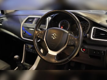 Used Suzuki SX4 S-Cross 2014 for sale - 79543451: Photo