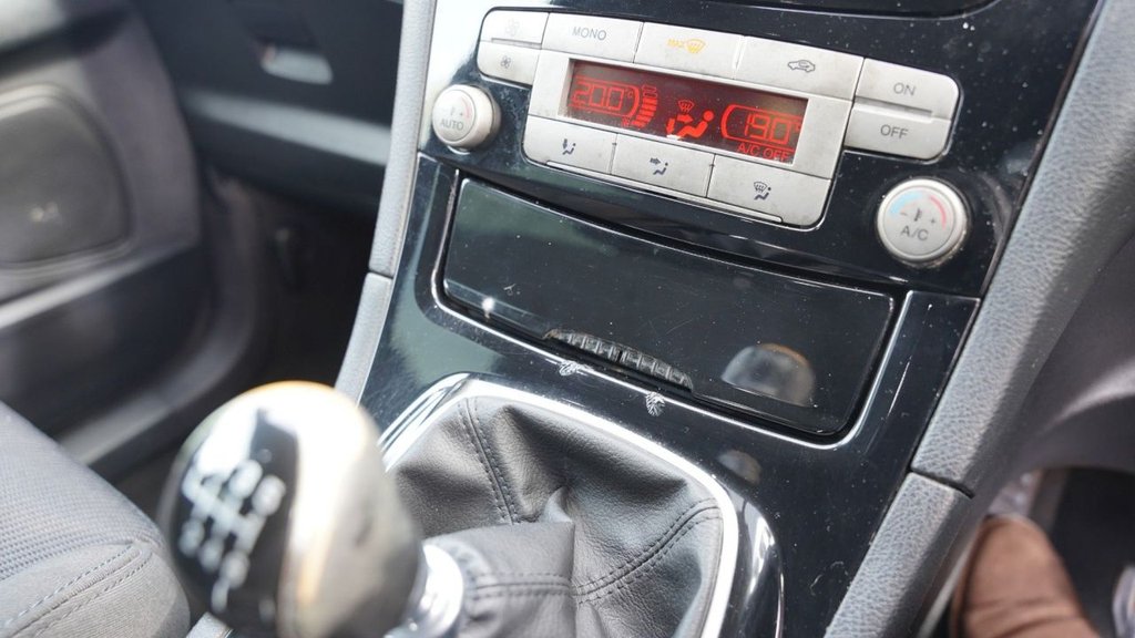 Used Ford S-Max 2010 for sale - 78096242: Photo 16