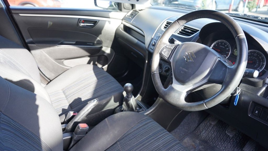 Used Suzuki Swift 2015 for sale - 78096132: Photo 14