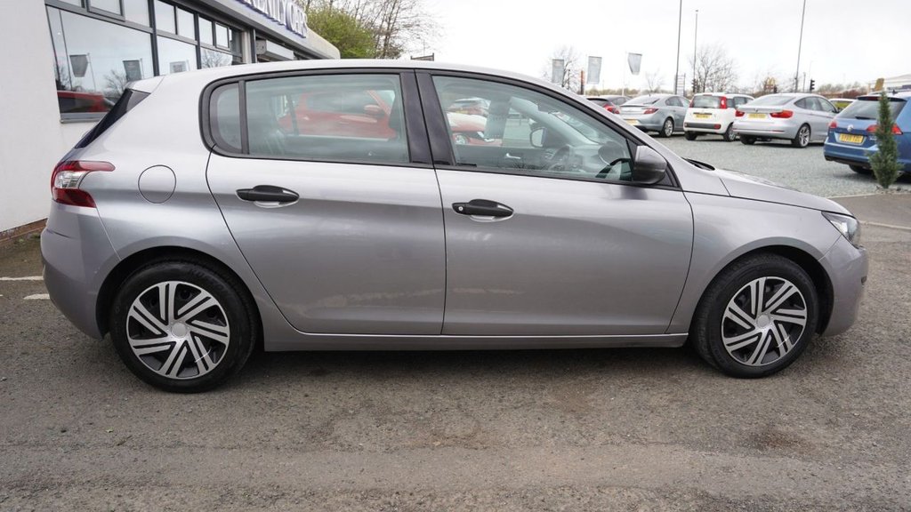 Used Peugeot 308 2016 for sale - 78096442: Photo 6