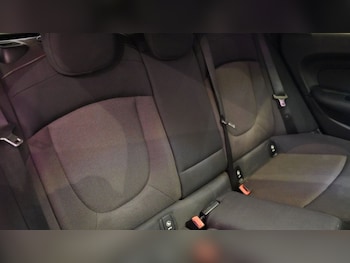 Used MINI Clubman 2017 for sale - 78096097: Photo