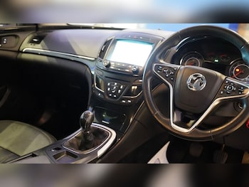 Used Vauxhall Insignia 2015 for sale - 78930758: Photo