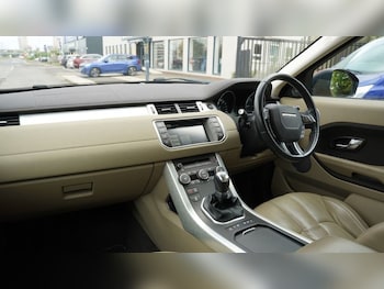 Used Land Rover Range Rover Evoque 2015 for sale - 78413784: Photo