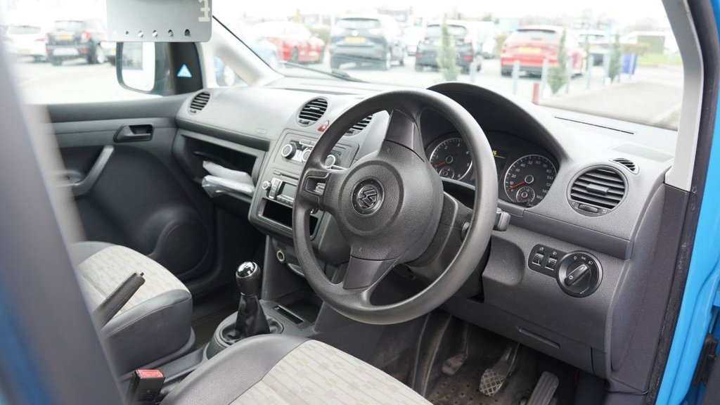 Used Volkswagen Caddy Maxi 2013 for sale - 78096256: Photo 23