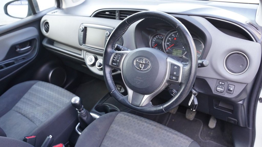 Used Toyota Yaris 2016 for sale - 78167140: Photo 10