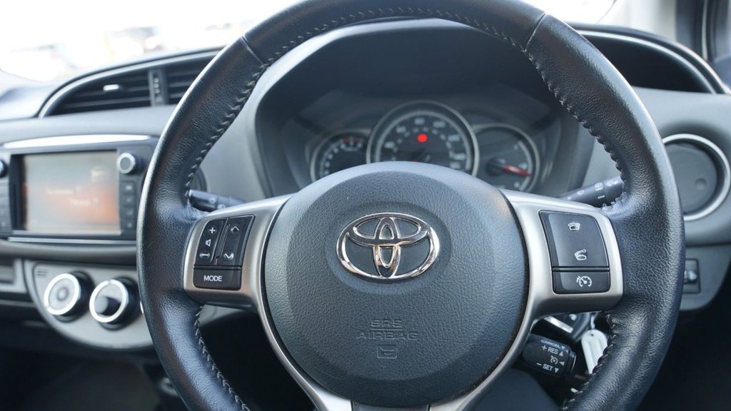 Used Toyota Yaris 2016 for sale - 78167140: Photo 18