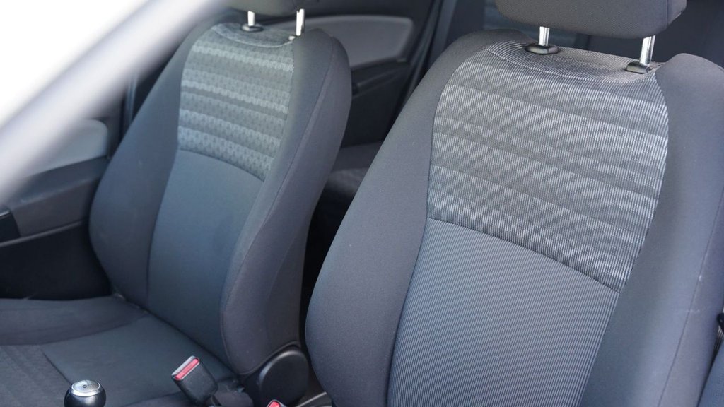 Used Toyota Yaris 2016 for sale - 78167140: Photo 2