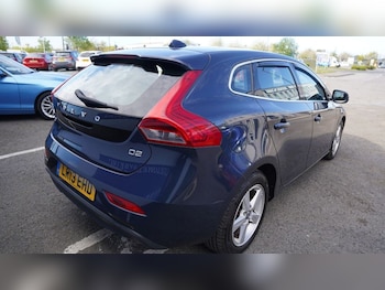 Used Volvo V40 2013 for sale - 78400955: Photo