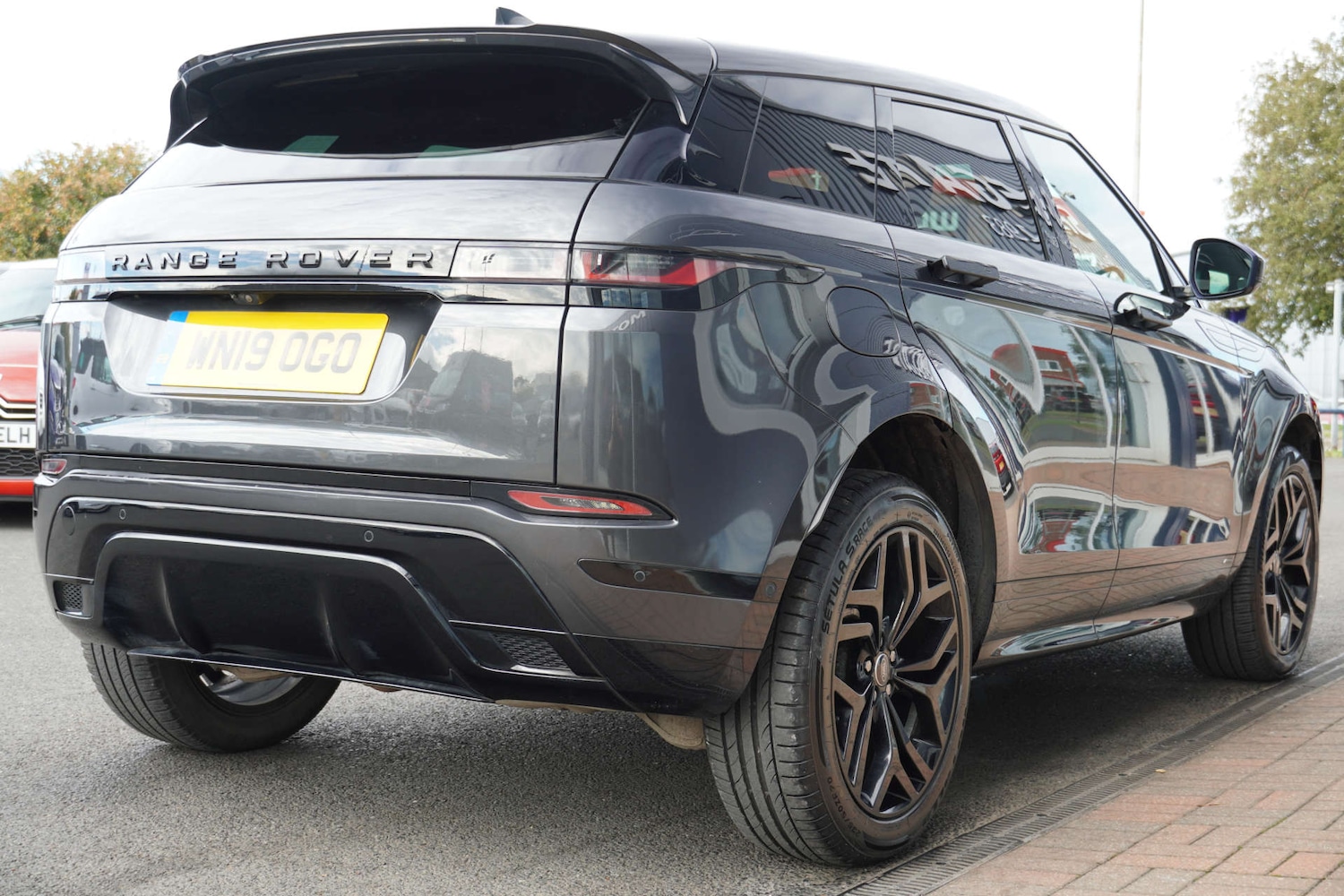 Used Land Rover Range Rover Evoque 2019 for sale - 76101657: Photo 10