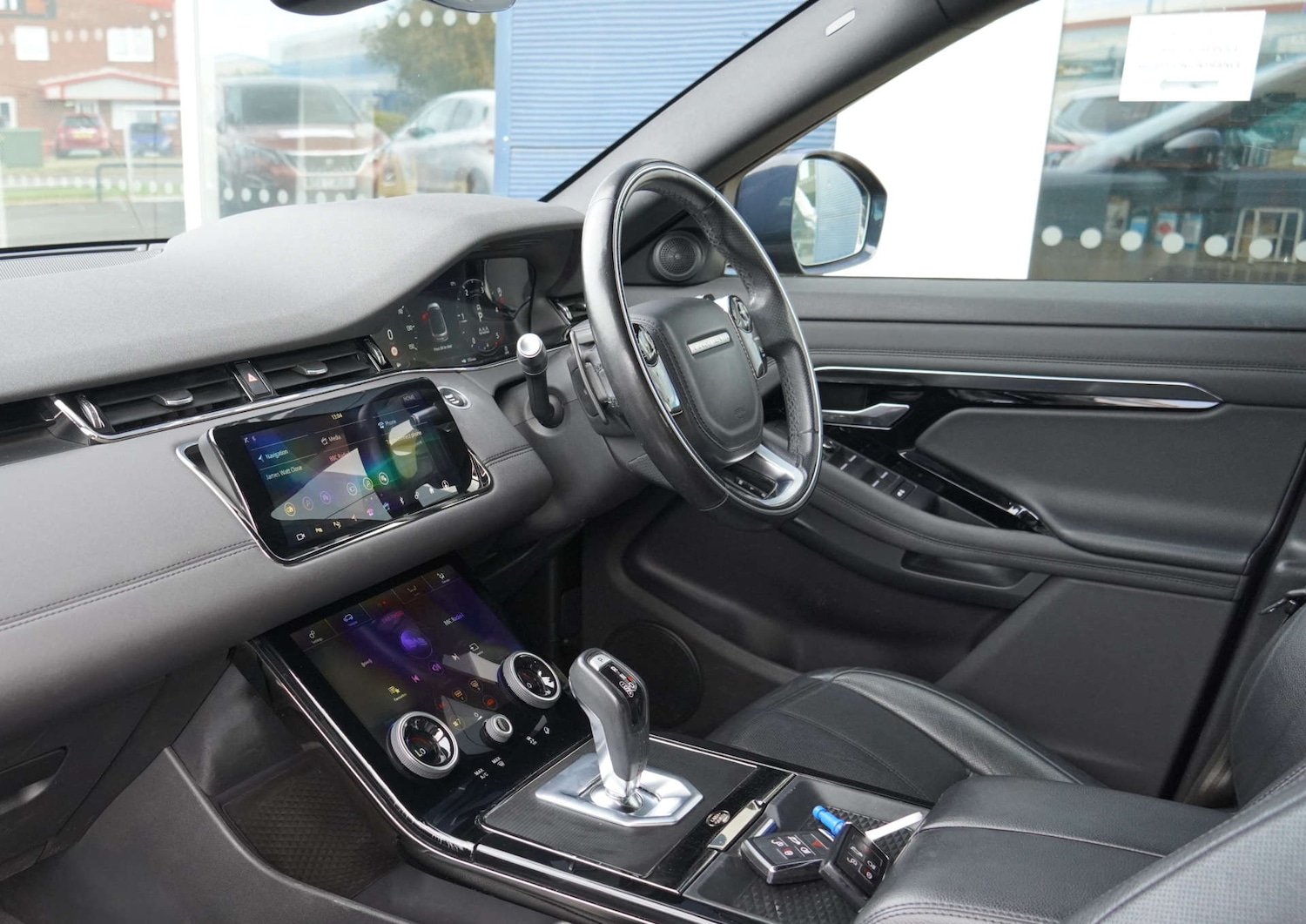 Used Land Rover Range Rover Evoque 2019 for sale - 76101657: Photo 3