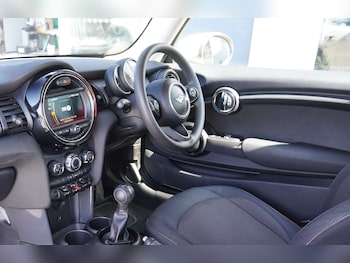 Used MINI Hatch 2020 for sale - 75585895: Photo