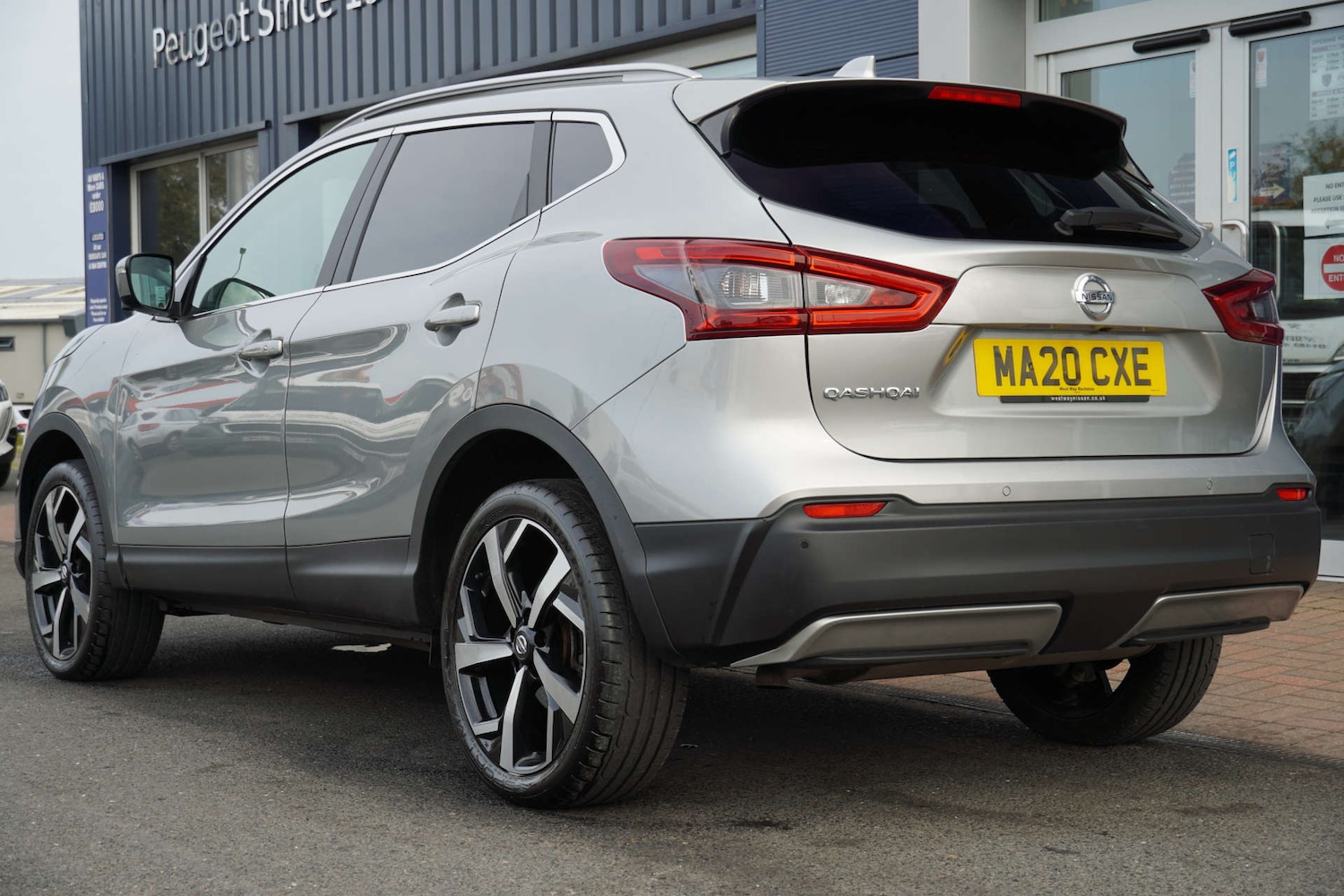 Used Nissan Qashqai 2020 for sale - 76038474: Photo 2