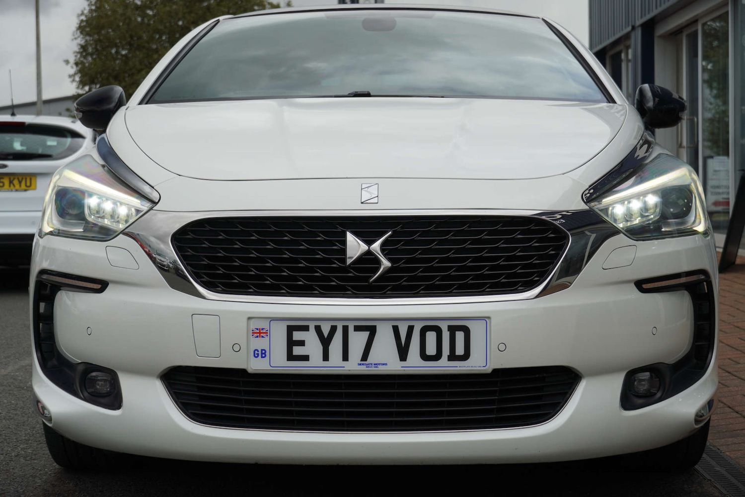 Vehicle 5
