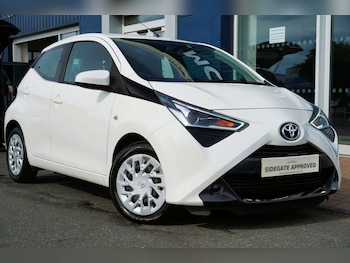 Used Toyota AYGO 2019 for sale - 75516318: Photo