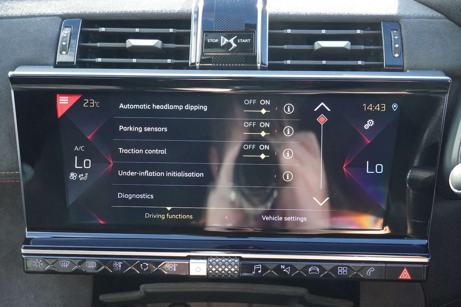 Used DS Automobiles DS 7 Crossback 2018 for sale - 76038496: Photo 21
