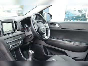 Used Kia Sportage 2018 for sale - 75583193: Photo
