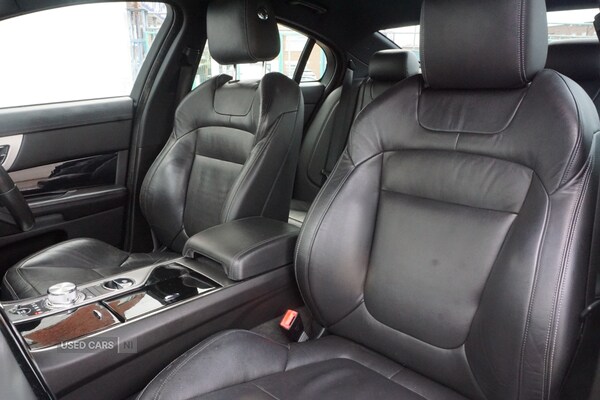 Used Mercedes-Benz E-Class 2018 for sale - 76228530: Photo 7