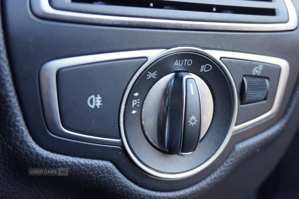 Used Mercedes-Benz C-Class 2018 for sale - 74228720: Photo 17