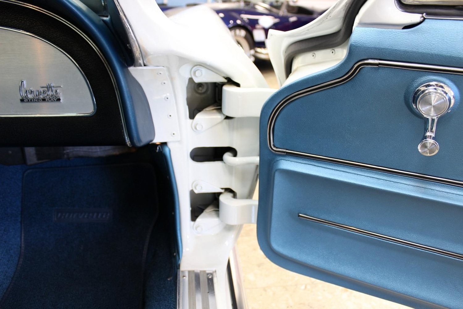 Used Chevrolet Corvette 1966 for sale - 77589792: Photo 36