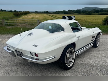 Used Chevrolet Corvette 1966 for sale - 77589792: Photo